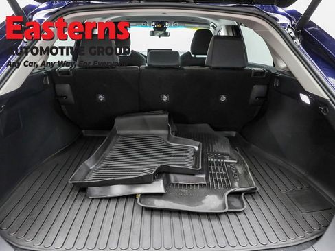 Used 2024 Toyota Venza LE image 14