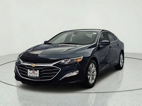 Used 2019 Chevrolet Malibu LT FWD image 2