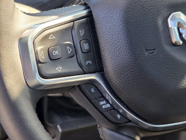 Used 2025 RAM 1500 Laramie w/ Night Edition AWD/4WD image 9
