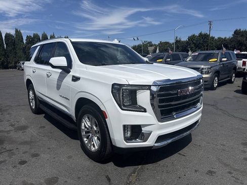 Used 2021 GMC Yukon SLT RWD image 1