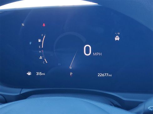 Used 2025 Buick Envista Preferred image 15