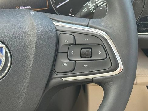Used 2021 Buick Envision Avenir w/ Technology Package II AWD/4WD image 17