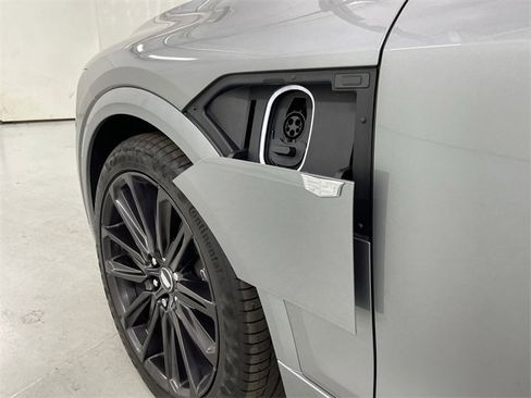 New 2026 Cadillac Lyriq V w/ LPO, Floor Liner Package image 28