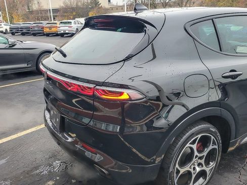 Used 2024 Alfa Romeo Tonale Veloce image 6