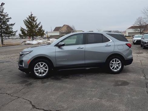 Used 2023 Chevrolet Equinox LT image 6