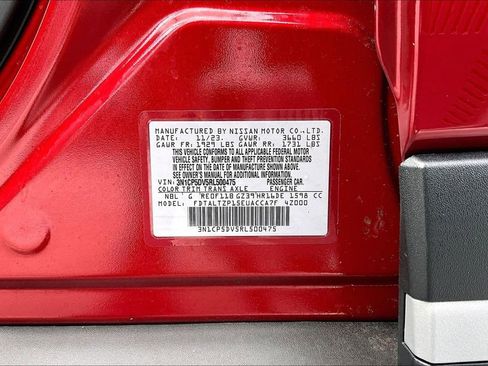 Used 2024 Nissan Kicks SR w/ SR Premium Package FWD image 36