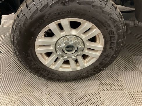Used 2019 Ford F250 XLT w/ Camper Package AWD/4WD image 10