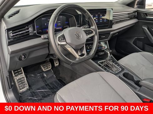 Used 2025 Volkswagen Jetta Sport FWD image 14