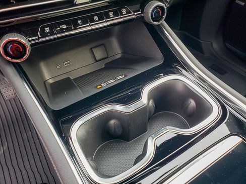 New 2026 Chevrolet Traverse RS image 13