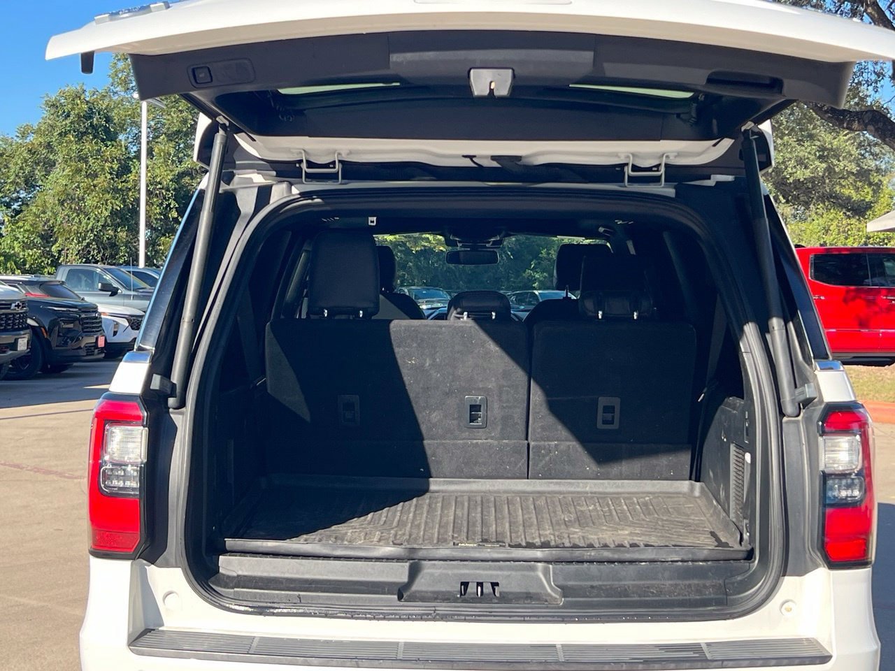 Used 2020 Ford Expedition Max King Ranch RWD image 23