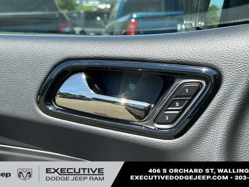 Used 2025 Dodge Durango R/T AWD/4WD image 22