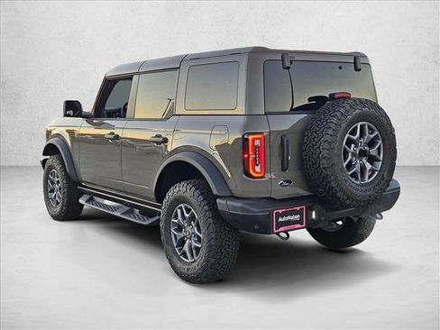 New 2025 Ford Bronco Badlands image 9