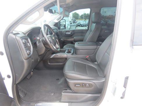 Used 2021 Chevrolet Silverado 3500 LTZ w/ LTZ Plus Package AWD/4WD image 25