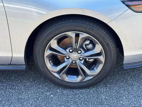 Certified 2023 Honda Accord EX image 7