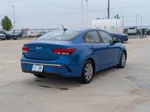 Used 2023 Kia Rio S FWD image 5