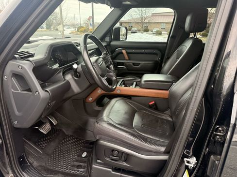 Used 2020 Land Rover Defender 110 X image 9