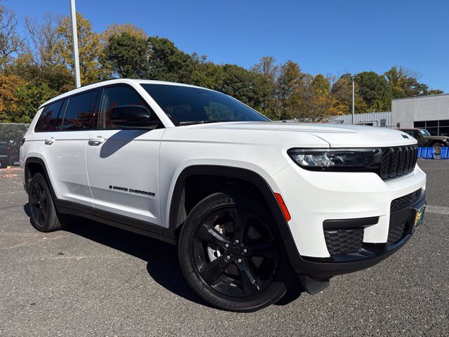 Used 2024 Jeep Grand Cherokee L Laredo AWD/4WD 360° Tour