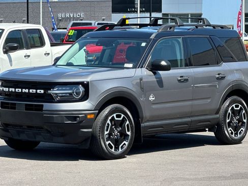 Used 2023 Ford Bronco Sport Outer Banks w/ Tech Package AWD/4WD image 8