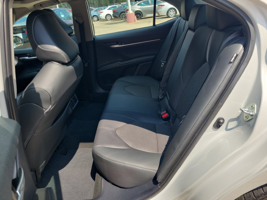 Certified 2023 Toyota Camry XSE FWD image 32