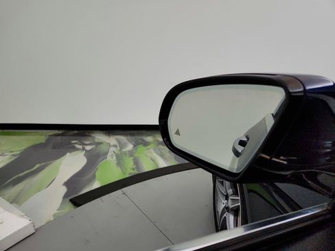 Used 2017 Mercedes-Benz E 300 4MATIC image 16