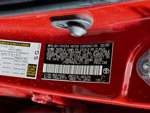 Used 2020 Toyota Corolla LE image 12