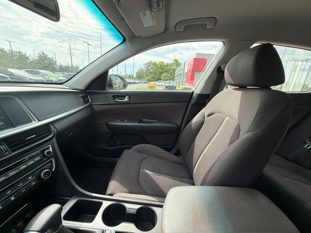Used 2020 Kia Optima LX FWD image 5