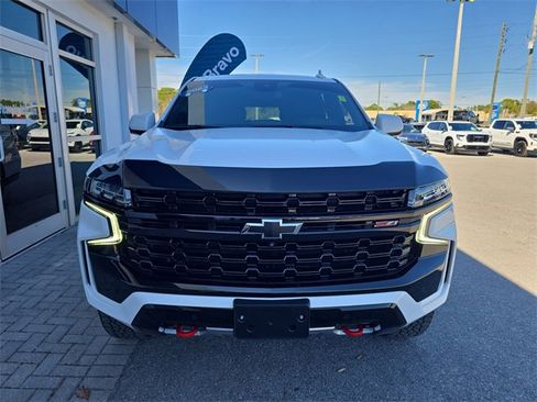Certified 2023 Chevrolet Tahoe Z71 w/ Luxury Package image 2
