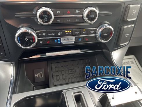 New 2025 Ford F150 Lariat w/ Equipment Group 501A Mid image 17