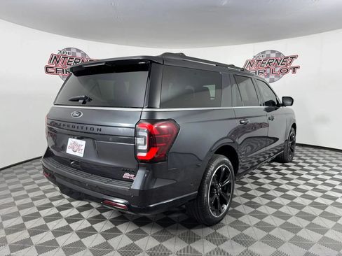 Used 2024 Ford Expedition Max Limited AWD/4WD image 7
