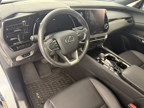 Used 2023 Lexus RX 350h AWD/4WD image 18