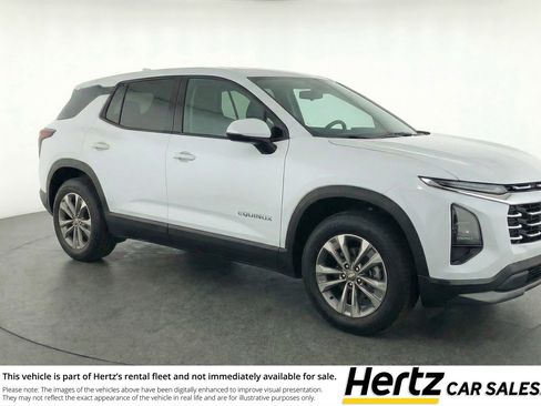 Used 2025 Chevrolet Equinox LT image 1