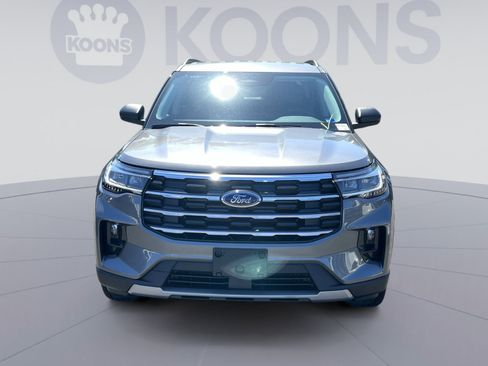 New 2026 Ford Explorer Active w/ Active Comfort Package AWD/4WD image 4