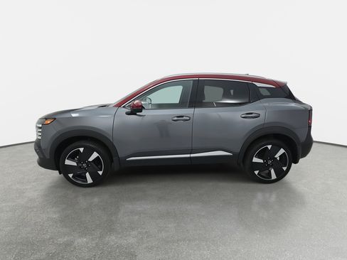 Certified 2025 Nissan Kicks SR image 8