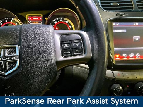 Used 2015 Dodge Journey Crossroad w/ Flexible Seating Group image 15