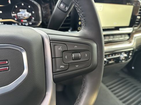 Used 2024 GMC Sierra 1500 Elevation image 20