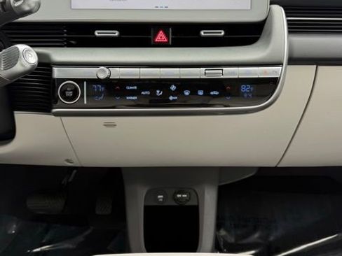 Used 2023 Hyundai Ioniq 5 Limited image 27