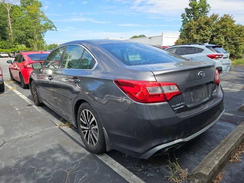 Used 2018 Subaru Legacy 2.5i AWD/4WD image 10