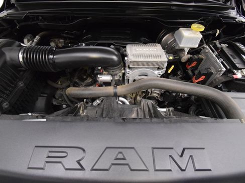 Used 2021 RAM 1500 Laramie AWD/4WD image 29