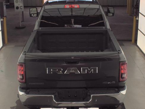 Used 2026 RAM 2500 Big Horn AWD/4WD image 5