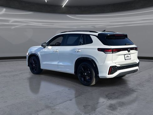 New 2026 Volkswagen Tiguan SE R-Line image 4