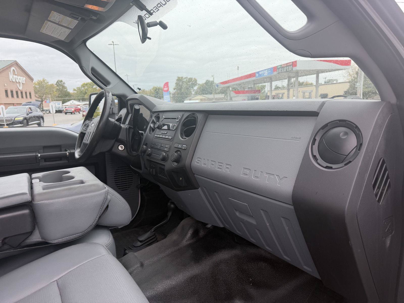 Used 2015 Ford F250 XL w/ Power Equipment Group AWD/4WD image 11