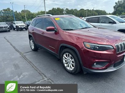 Used 2019 Jeep Cherokee Latitude w/ Popular Appearance Group