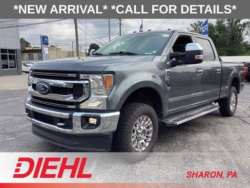 Used 2022 Ford F250 XLT w/ XLT Premium Package AWD/4WD image 3