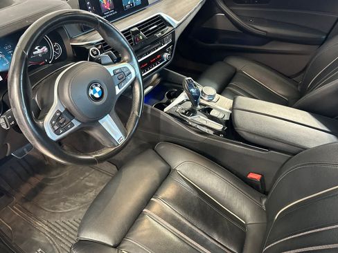 Used 2018 BMW 530e RWD image 14