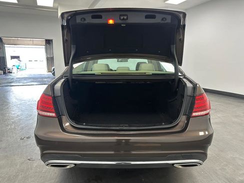 Used 2014 Mercedes-Benz E 350 4MATIC Sedan image 61