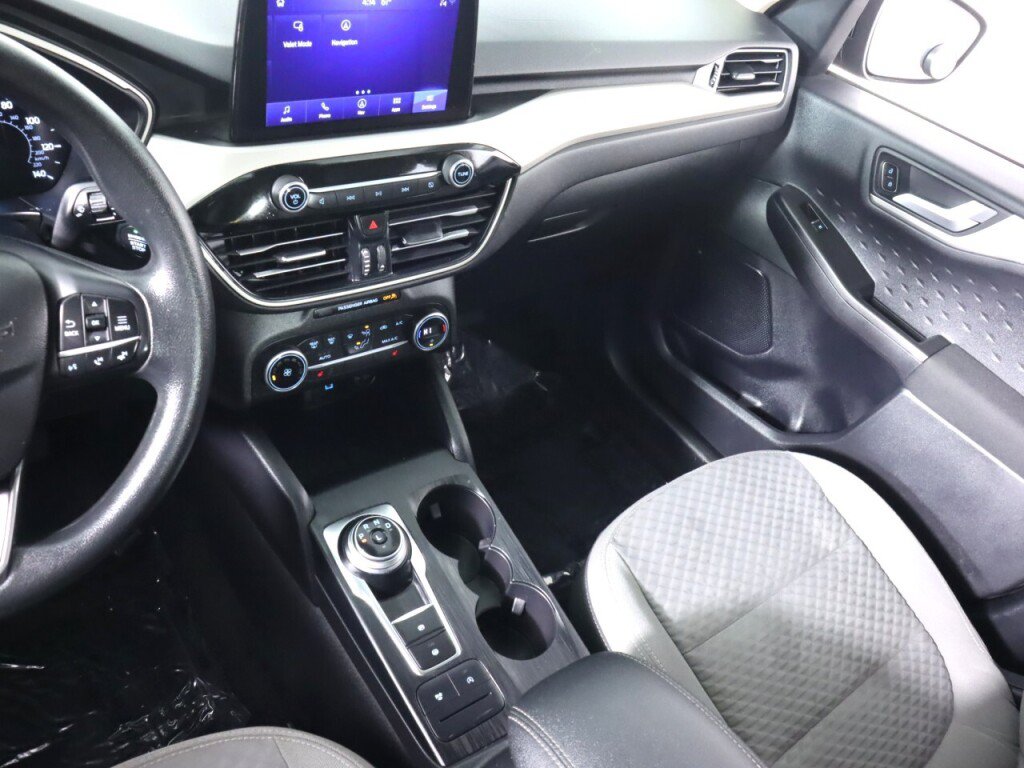 Used 2020 Ford Escape SE AWD/4WD image 35