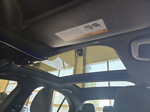 New 2025 Mercedes-Benz C 300 Sedan image 30