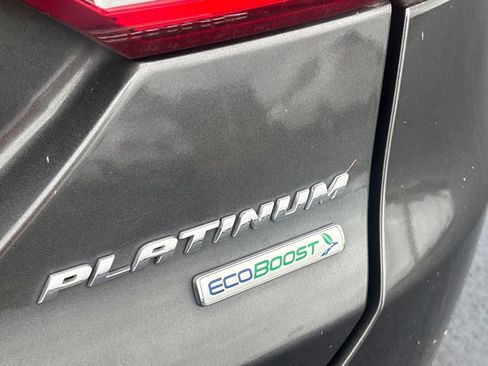 Used 2017 Ford Fusion Platinum FWD image 7