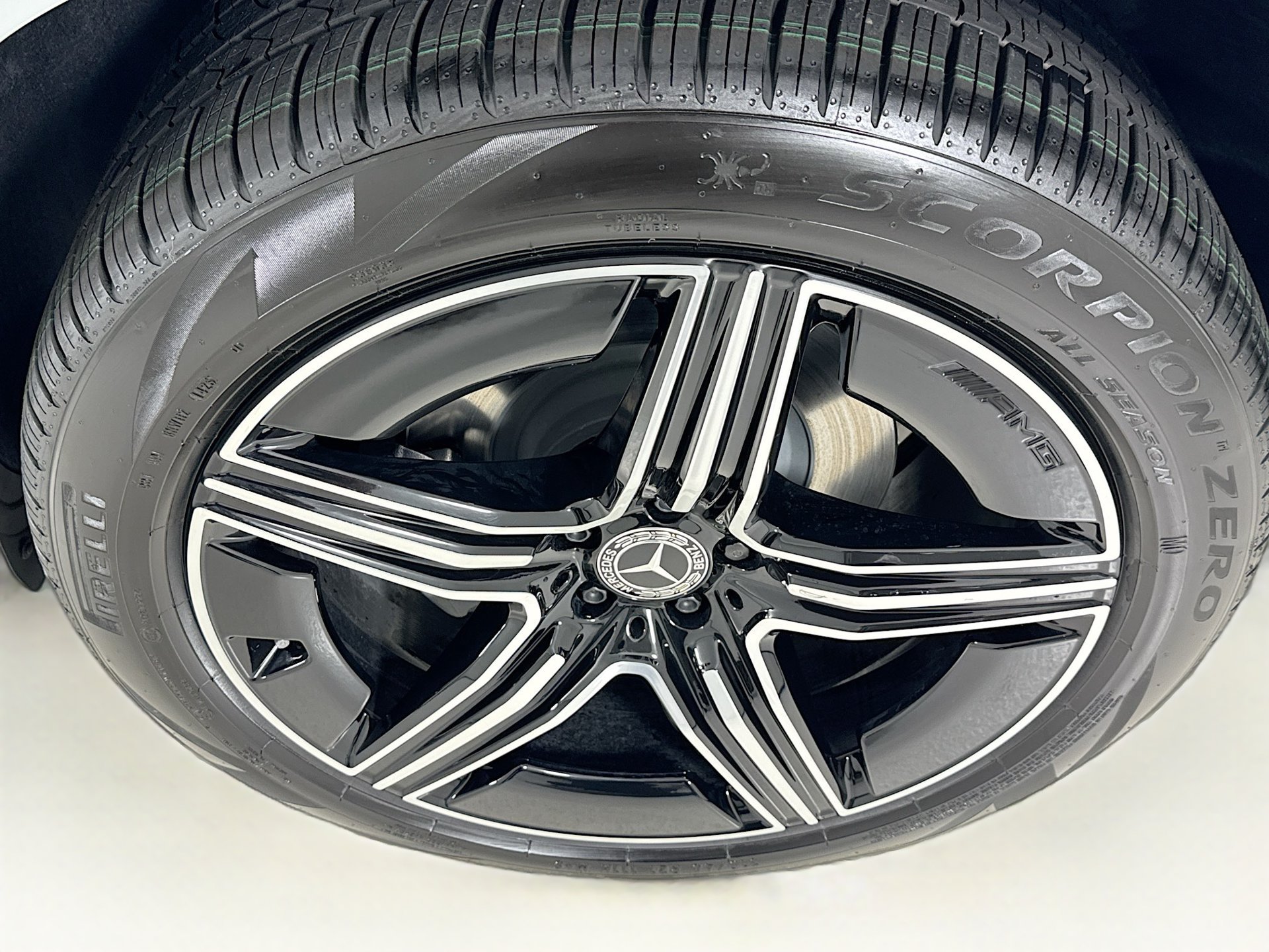 New 2026 Mercedes-Benz GLE 450 4MATIC Coupe image 34