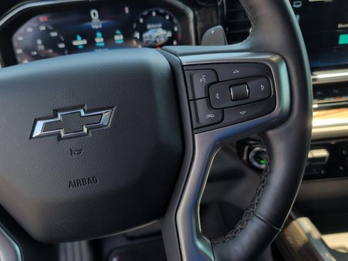 Used 2025 Chevrolet Silverado 1500 RST AWD/4WD image 20